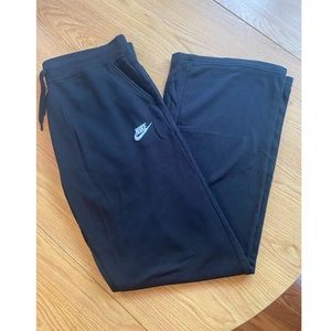 Nike Sweatpants